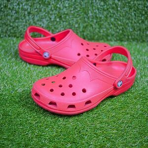 Crocs Classic Clogs - Varsity Red Colorway - Men's 8-9 (Large) Women's 10-11